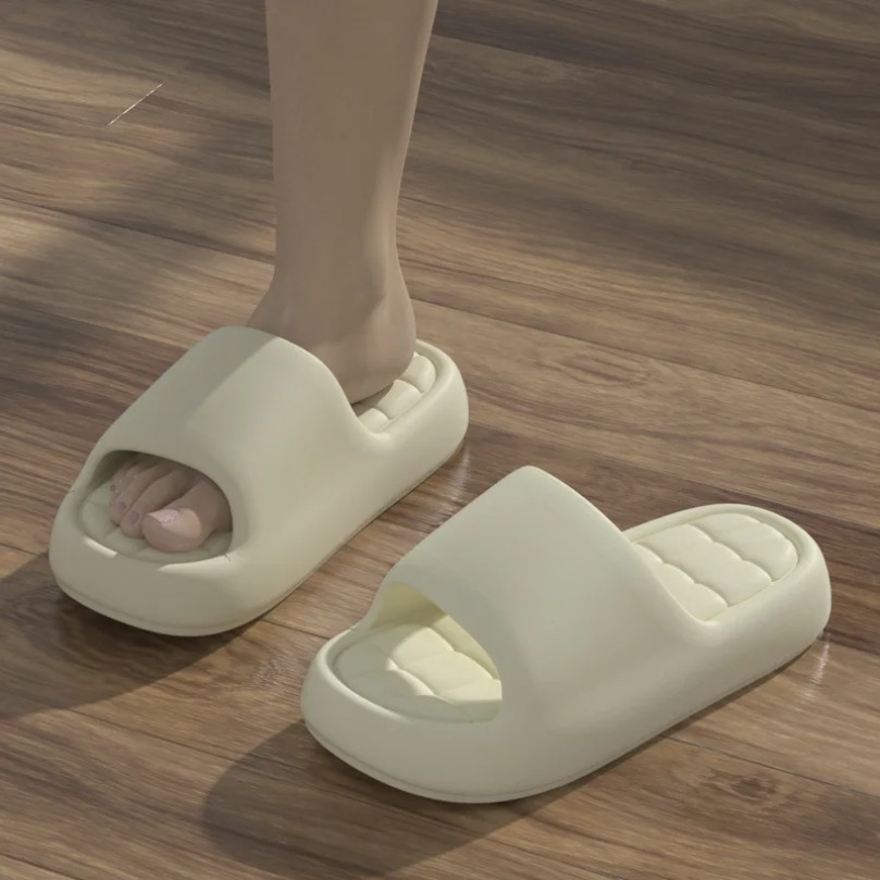Chinelo Nuvem Feminino Xadrez  - Men'S Shoes For Summer avaliação e preço